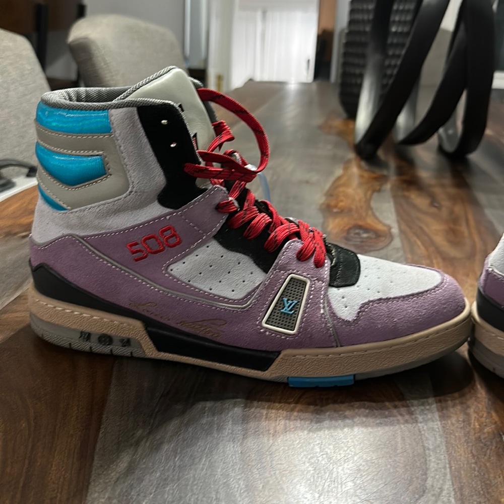 Louis Vuitton trainer sneaker Boot Purple. RP(Once used).